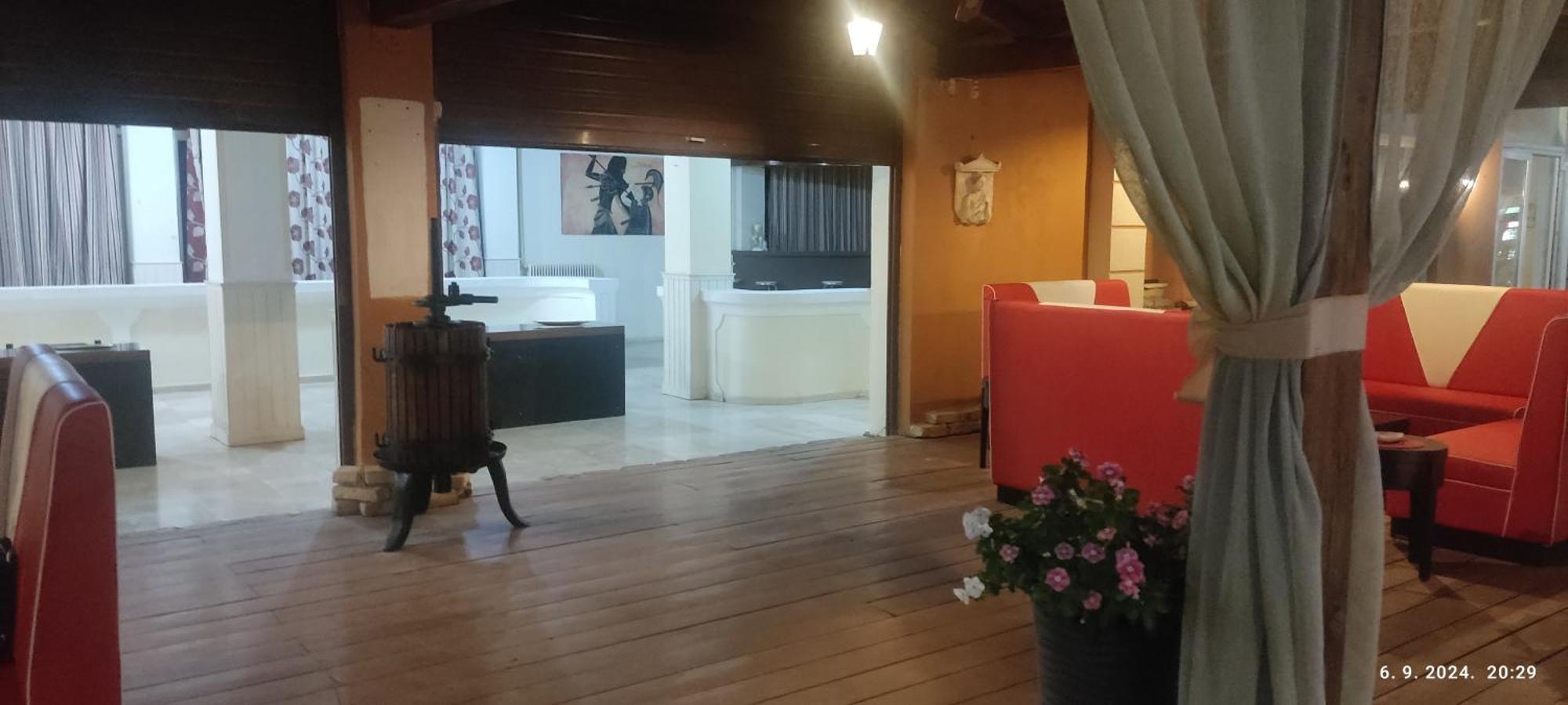 Pantheon Hall Hotel Месонги Экстерьер фото